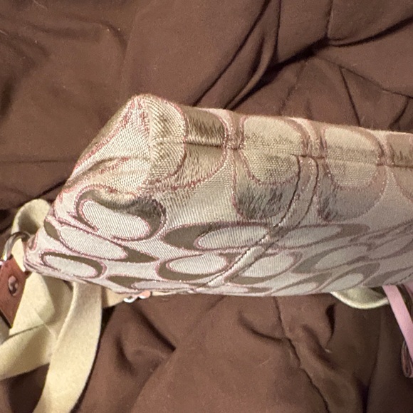 Coach Poppy Crossbody Bag - Pink and Cream - Picture 6 of 6